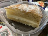 Lemon Crème Cake
