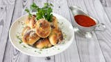 Famous Garlic Knots