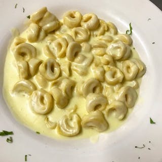 Tortellini Alfredo