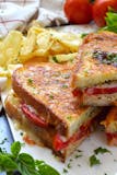 Grilled Cheese Sandwich with Bacon & Tomato