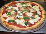 8. Avanti Pizza