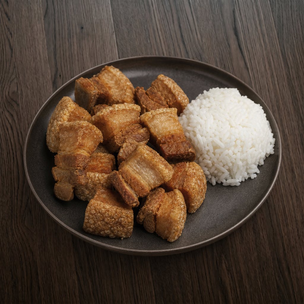 Chicharrón de Cerdo con 1 Acompañante