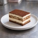 Tiramisu Cake