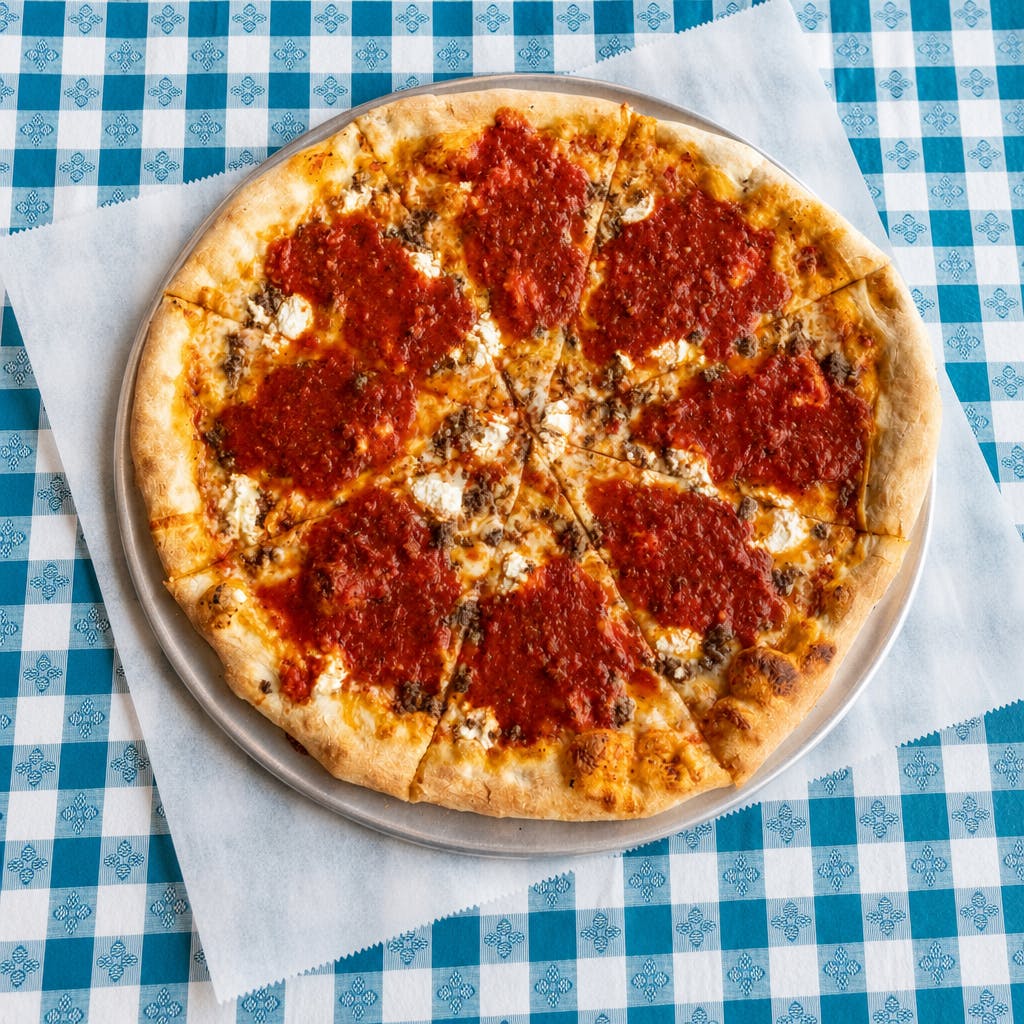 Beef Lasagna Pizza