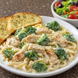 Chicken Broccoli Alfredo Pasta