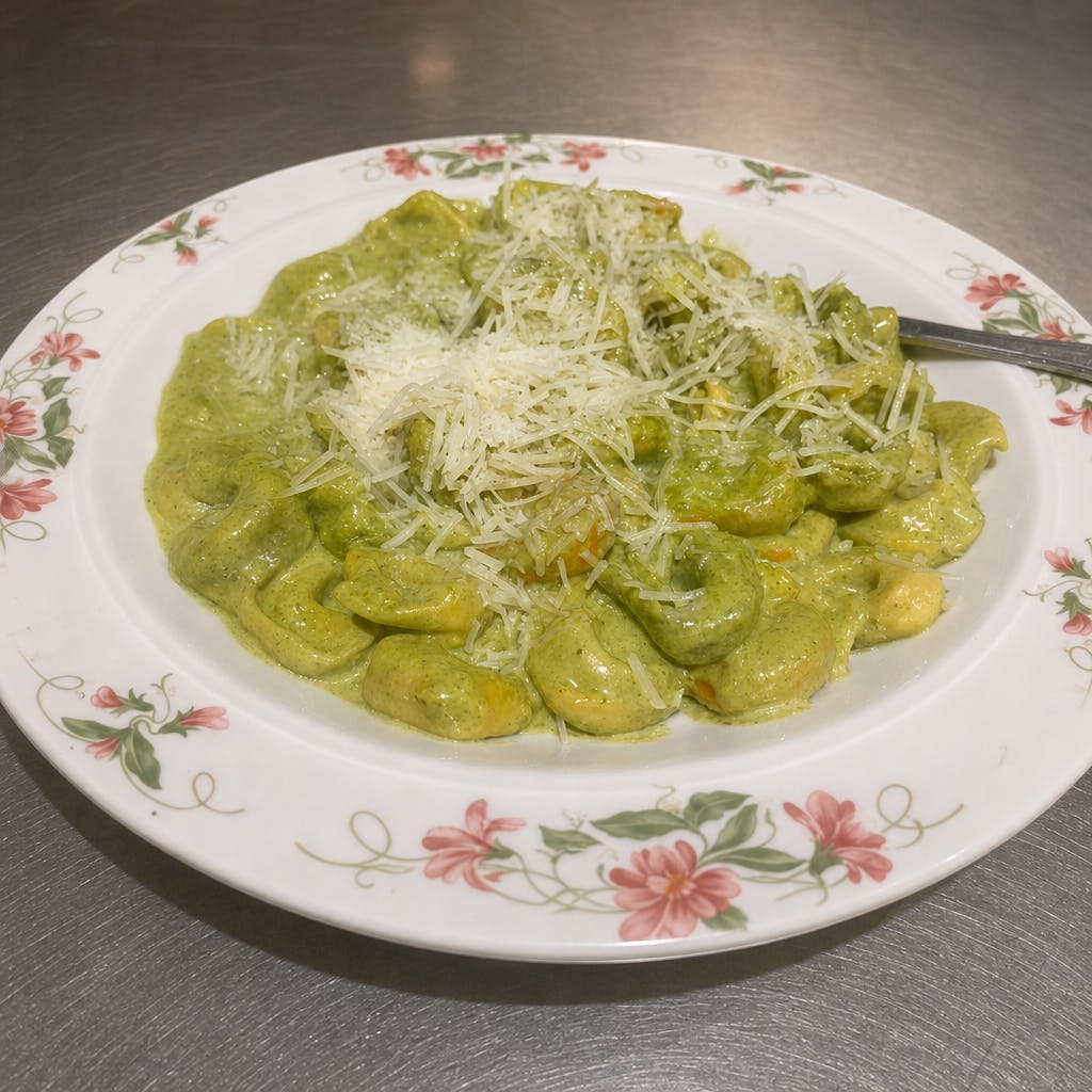 Tortellini Pesto