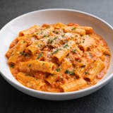 Classic Pasta with Vodka Sauce