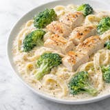 Chicken Alfredo with Broccoli 