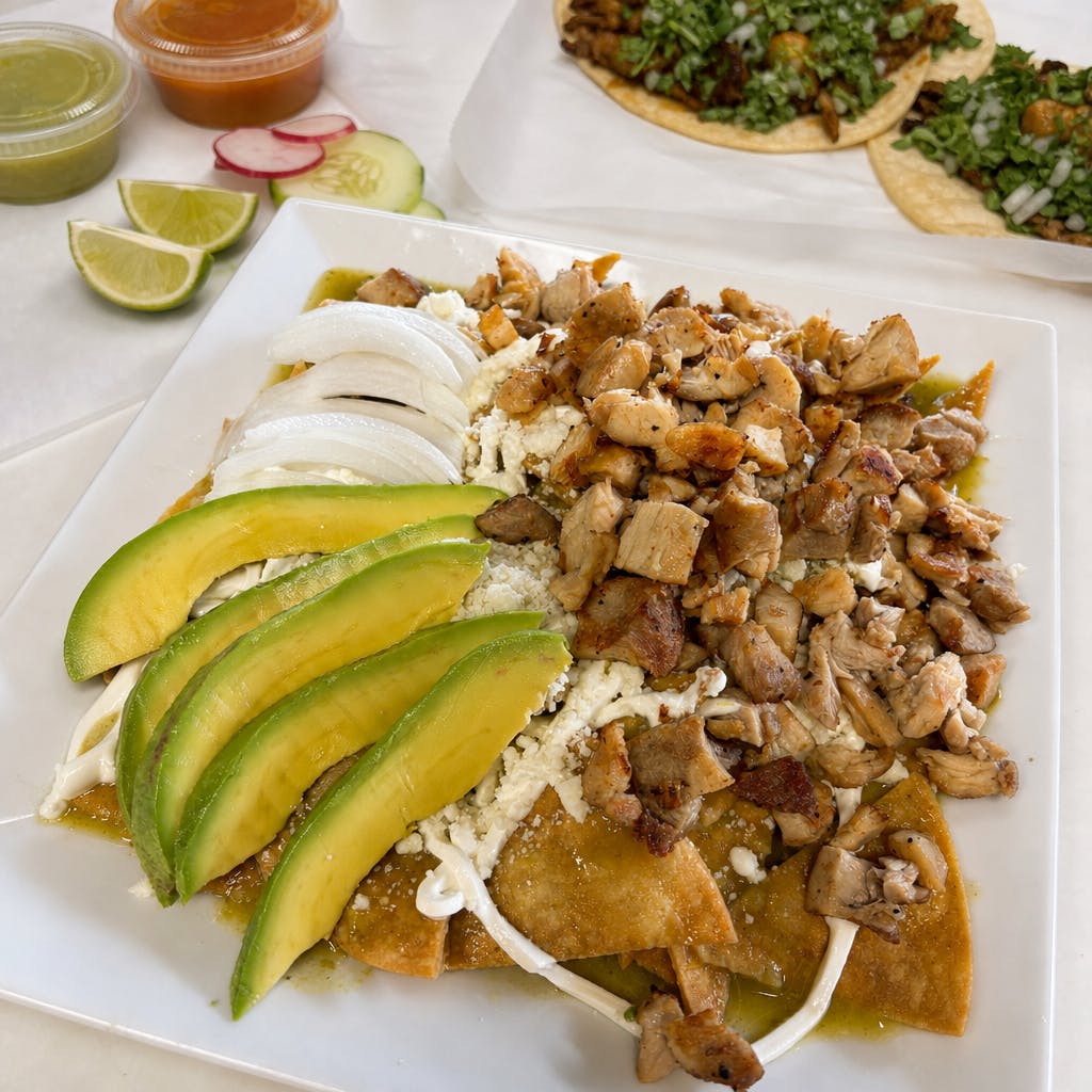 Chilaquiles Pollo